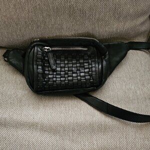 Waist pack/ fanny pack